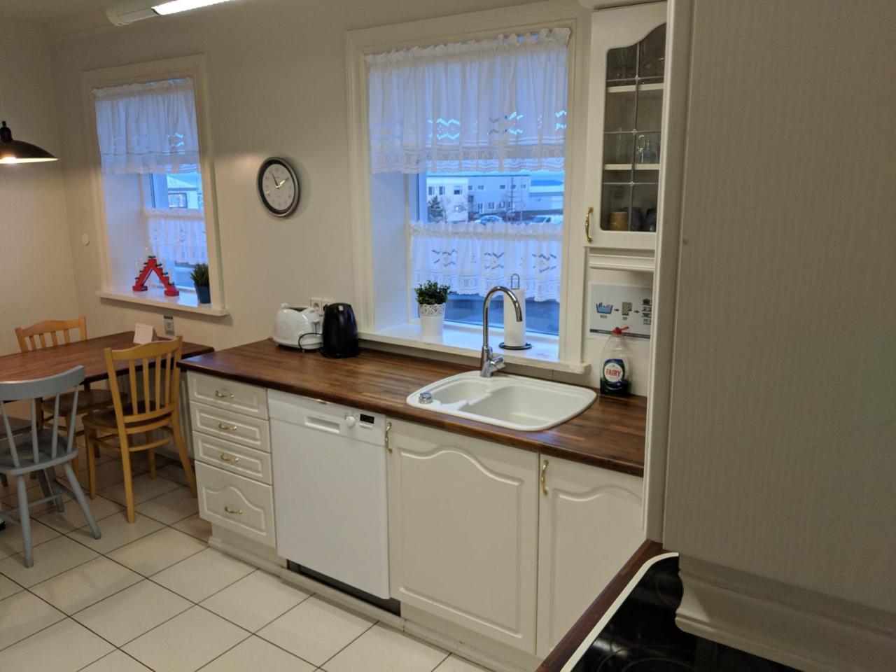 Gallery Guesthouse - Staywest Akranes Eksteriør bilde